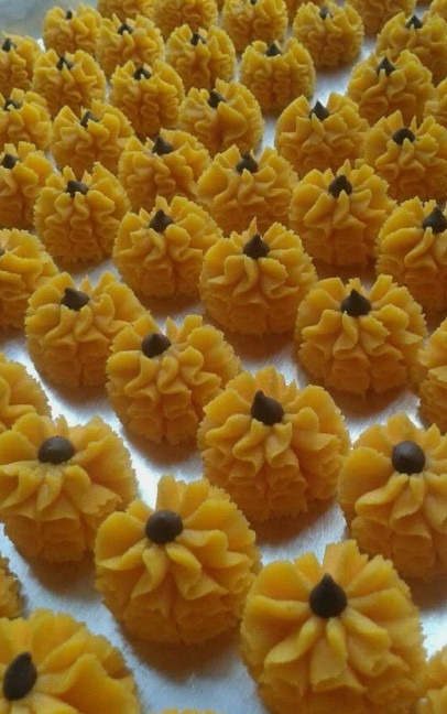 1 x Mold Cookies Pineapple Jam Tart Semperit Plunger Press Cutter Tool Set Kit gallery