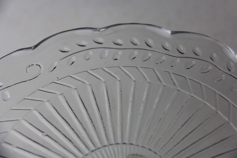 Southern Living at Home Charleston 9" Cake Pedestal Stand gallery