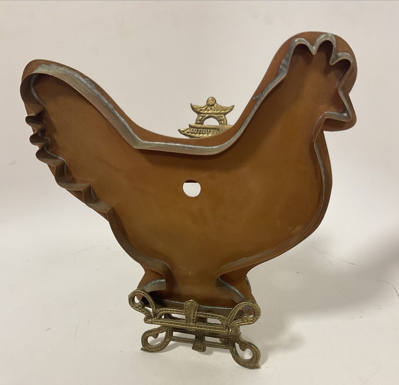 Martha Stewart By Mail Copper Cookie Cutter w/ Handle labled BARNYARD HEN 8” gallery