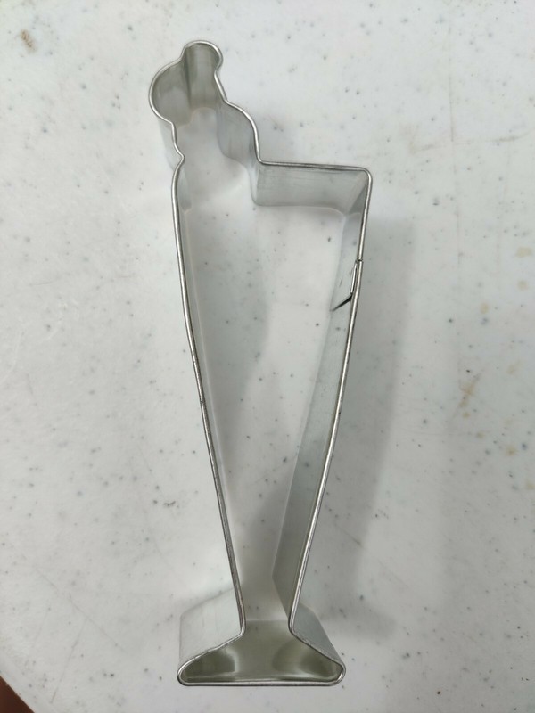 Ice Cream Sundae Parfait Cookie Cutter 4.5″