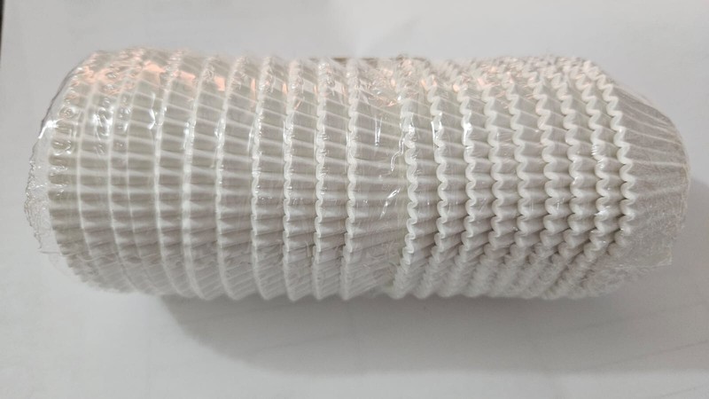 500 BAKING CUPS FOR CUPCAKES 1.75 Inch Bottom X 0.8 Inch Wall