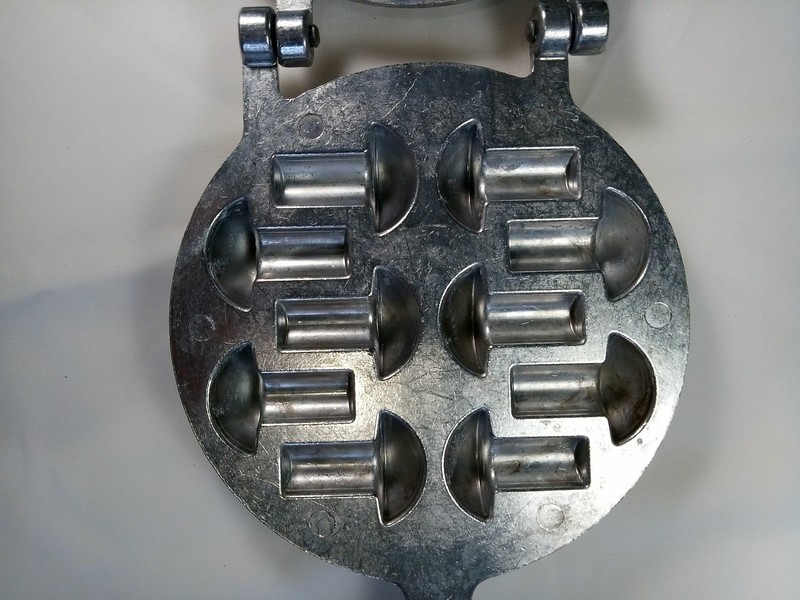 Cookie Mushroom Sweet Pastry Maker Russian Baker Mushrooms Cookies Form Iron Pan gallery