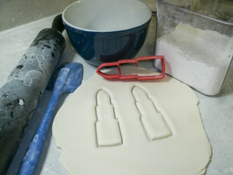 LIPSTICK BACHELORETTE GIRLS PARTY SPECIAL OCCASION COOKIE CUTTER USA PR248 gallery