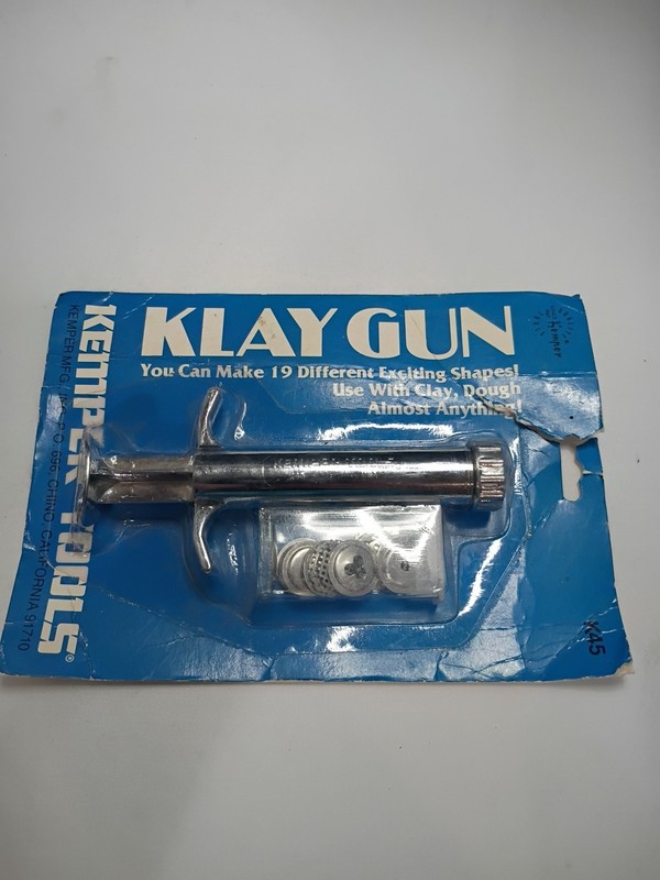 Kemper Tools Klay Gun 19 Interchangeable Discs Shapes Clay Dough Extruder Sealed