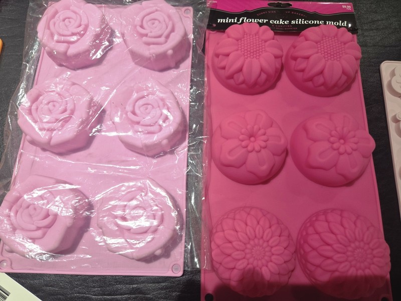 5 Flower, Candy, Ice Cube, Cookie, Cupcake, Silicone Molds gallery