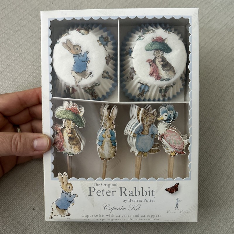 Peter Rabbit Easter Cupcake Kit Beatrix Potter Cupcake Liners & Toppers NEW