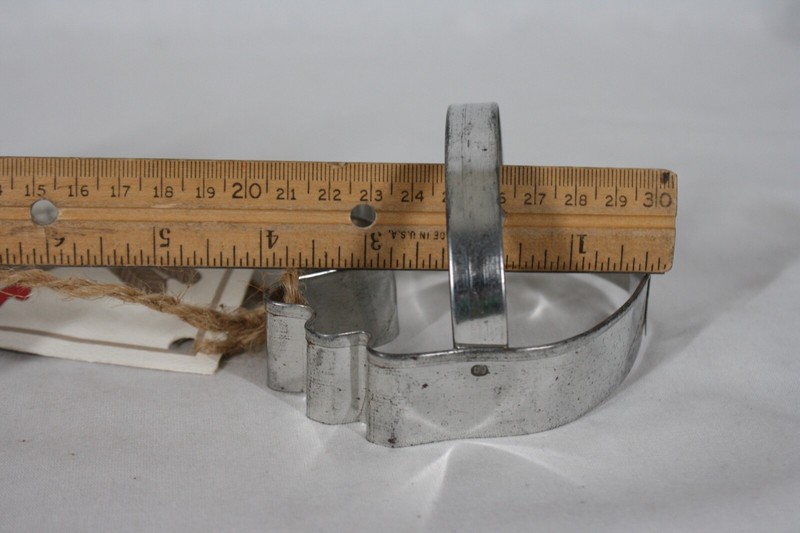 ANN CLARK LTD TIN HANDLED CHICKEN SHAPED COOKIE CUTTER + RECIPE NEW WITH TAGS gallery