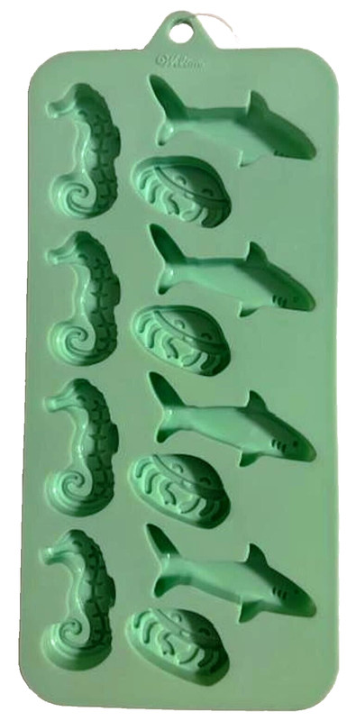 Sealife Silicone Candy Mold Wilton 2021 sharks, crabs and seahorses 12-cavity gallery