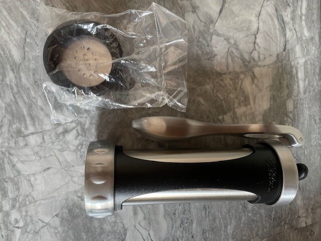 NEW Crate & Barrel Wilton Cookie Pro Press Kit - Ten Decorative Design Disks gallery