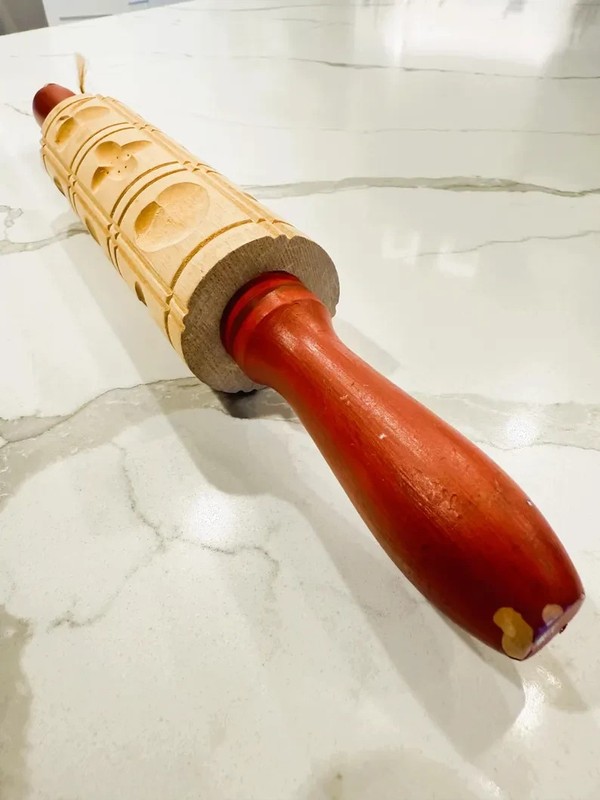 Vintage Springerle Rolling Pin: Embossed Wood Cookie Rolling Pin w/Red Handles gallery