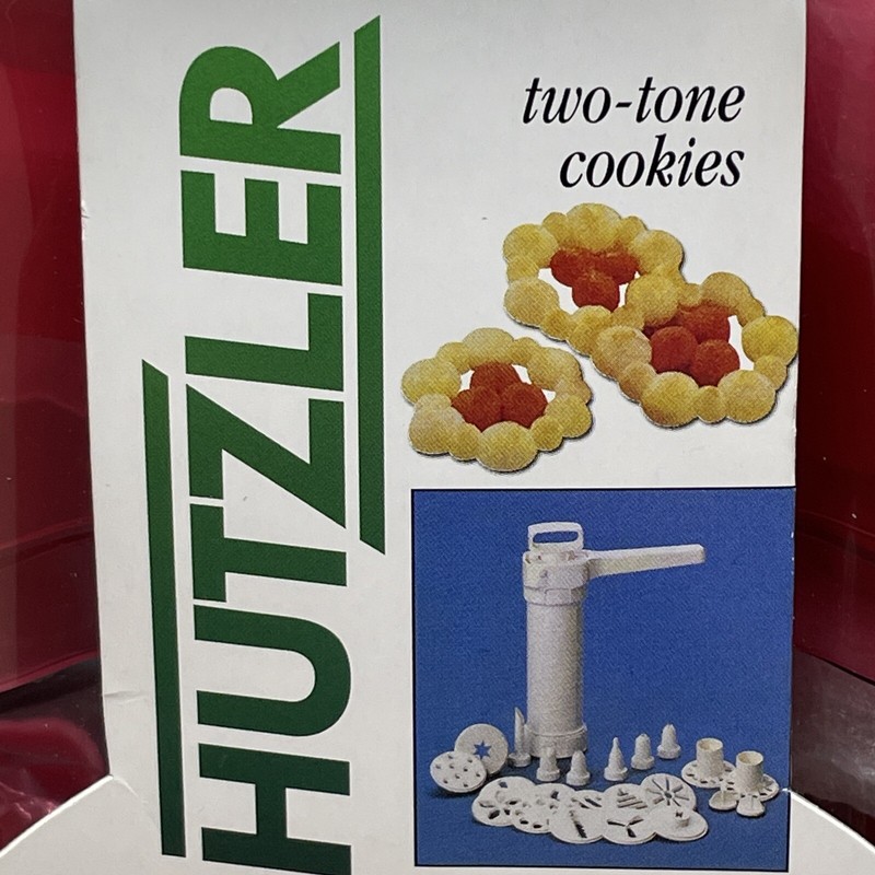 Hutzler Easy Action Cookie Press and Food Decorator 23 Piece Set NIB 2003 gallery