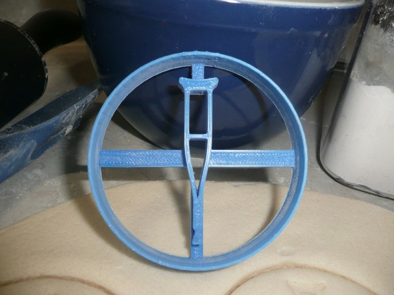 CRUTCH MEDICAL DEVICE HEALING REHABILITATION HEALTHCARE COOKIE CUTTER USA PR3787 gallery