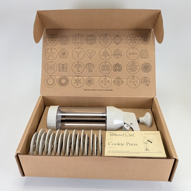 The Pampered Chef Cookie Press Set 16 Asst Discs #1525 New In Box NIB
