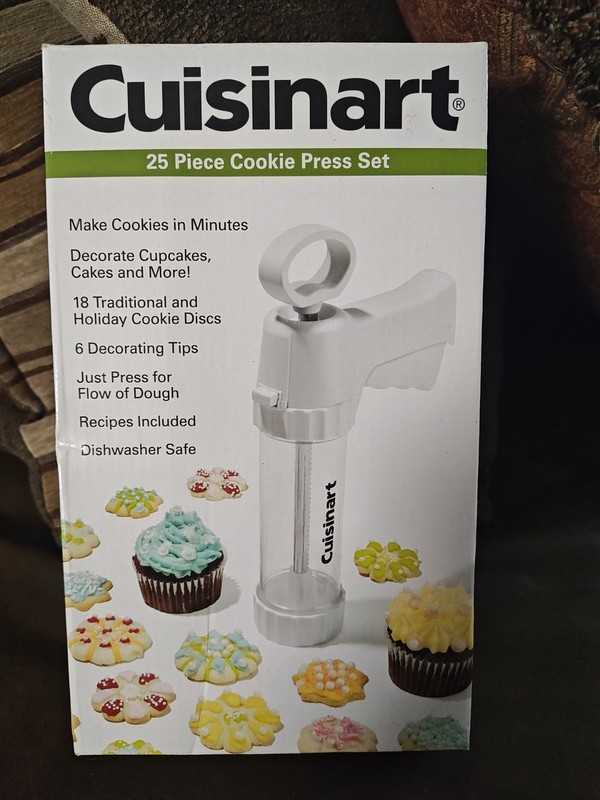 Cuisinart 25+ Piece Cookie Press Set Cupcake/Cake Decorating Frosting Open Box