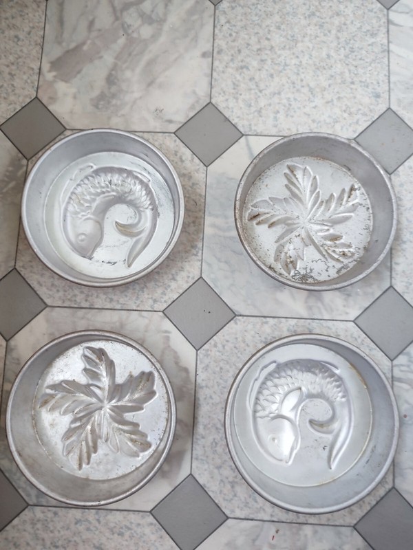 Vintage soviet culinary molds for baking, jelly. Fish gallery
