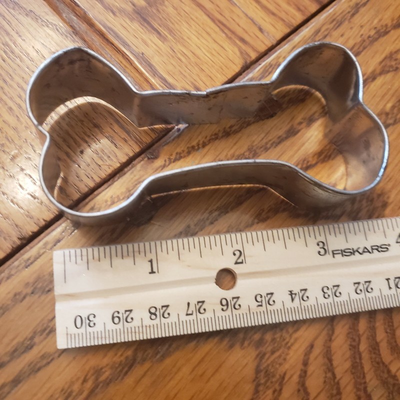Dog Bone Cookie Cutter - Stainless Steel Pet. Puppy. Fur Baby Dessert Bake Party gallery