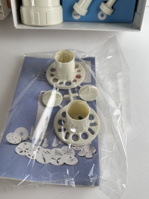 Cookie Press & Food Decorator Hutzler New Open Box Complete Retro Holiday Baking gallery