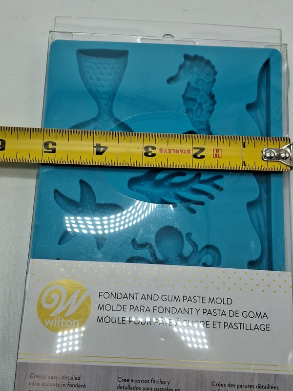 Wilton Sea Life Silicone Fondant and Gum Paste Mold ~Mermaid Starfish Seahorse gallery
