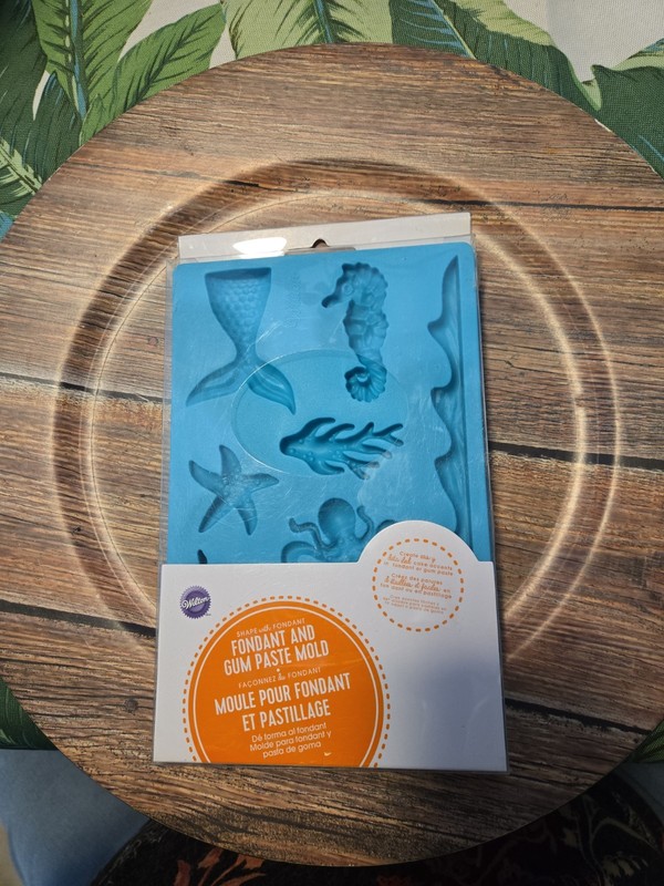 Wilton Sea Life Silicone Fondant and Gum Paste Mold ~ New
