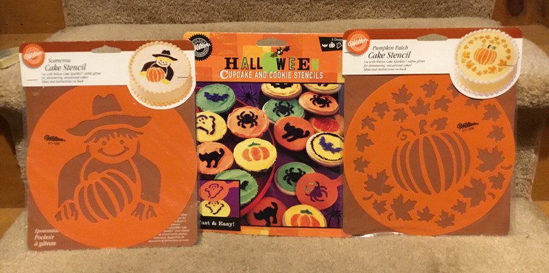 Wilton Cake Stencils Halloween Scarecrow- Pumpkin Patch & Cupcake And Cookie