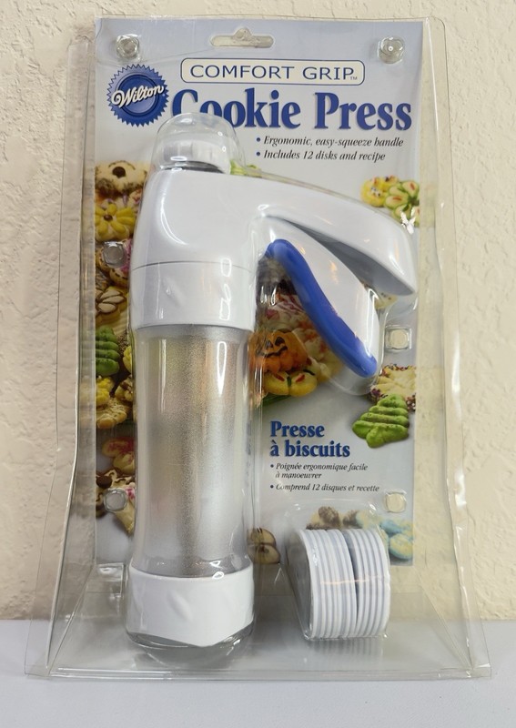 Wilton Comfort Grip Cookie Press Set, Easy Clean, Easy Grip, 12 Disks