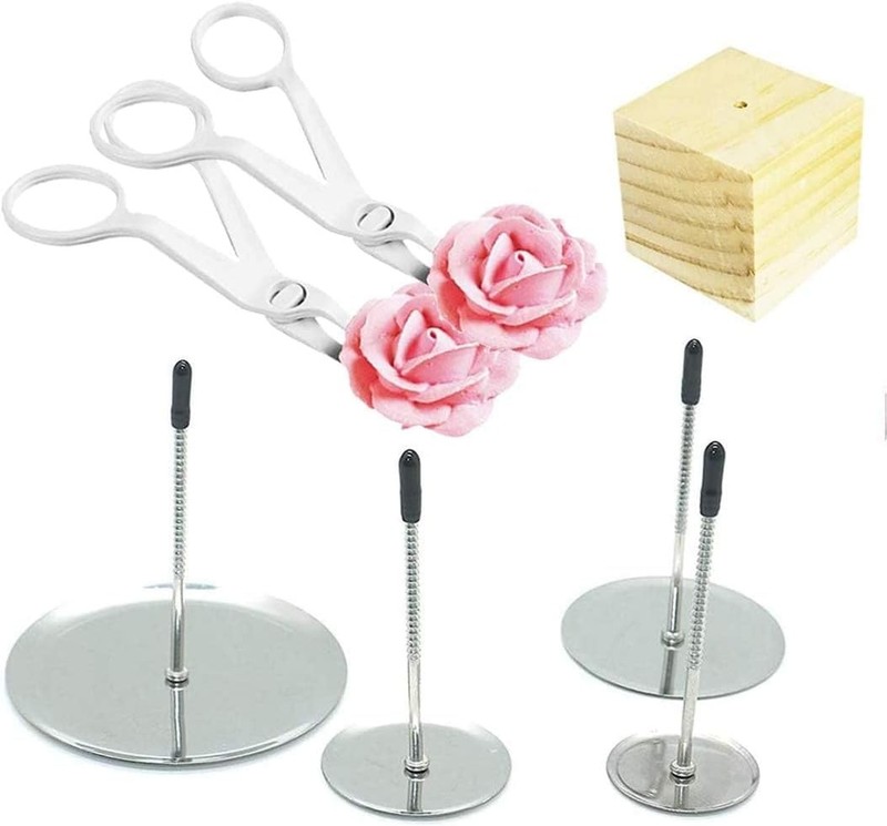 7 Pack Cake Flower Nail and Flower Lifters Set for Icing Flowers Decor