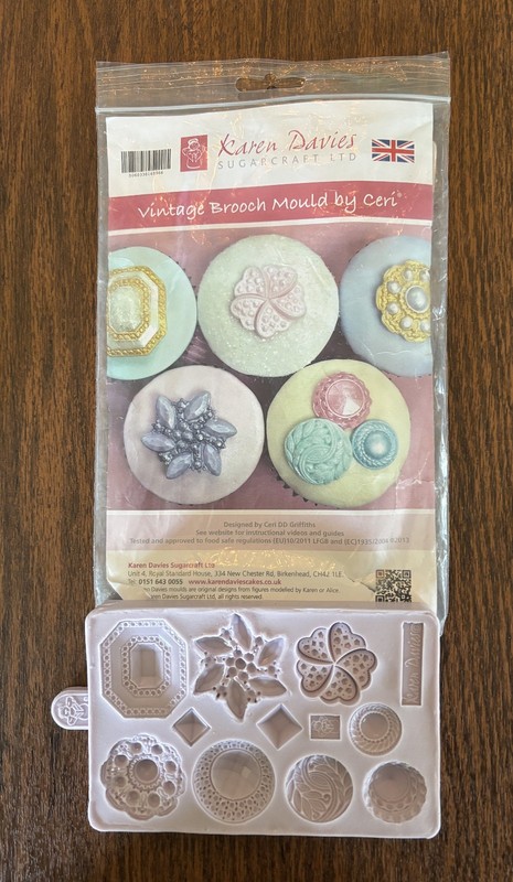 Karen Davies Vintage Brooch Mould Cake Decor Sugarcraft Fondant, Chocolate – NIB
