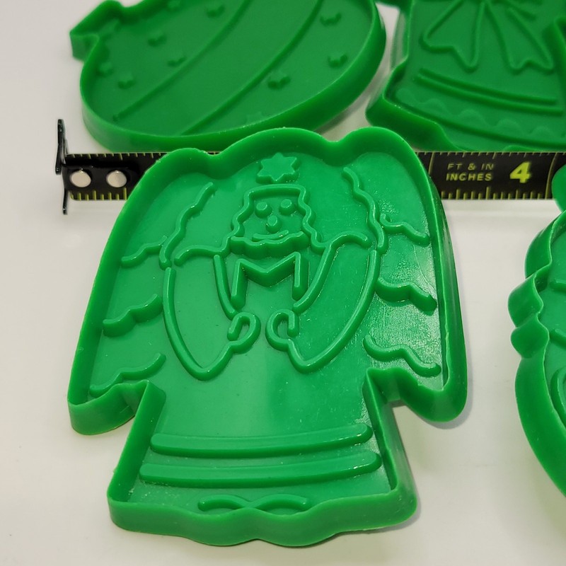 Christmas Cookie Cutters - Santa Angel Ornament Bell(2) Green Plastic Vintage gallery