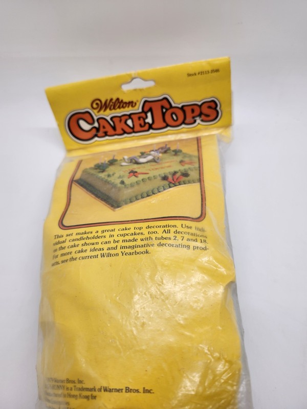 Vintage Wilton Cake Tops 1970s Topper Bugs Bunny Warner Bros # 2113-2546 VTG gallery