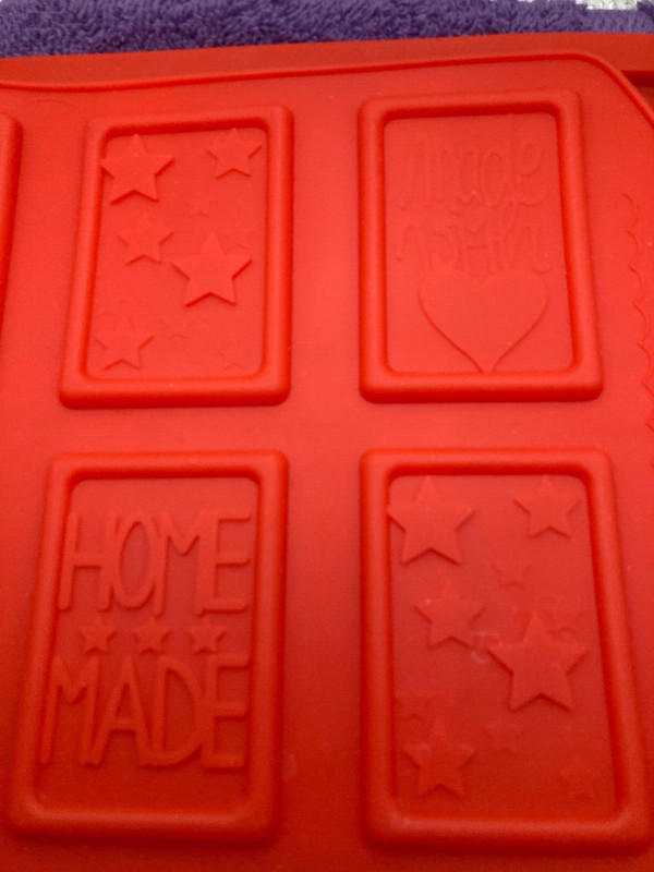 Bulk Sunny Side Up Red & Pink Bakery Cake Fondant Silicone Molds, Lot 4 PCS gallery