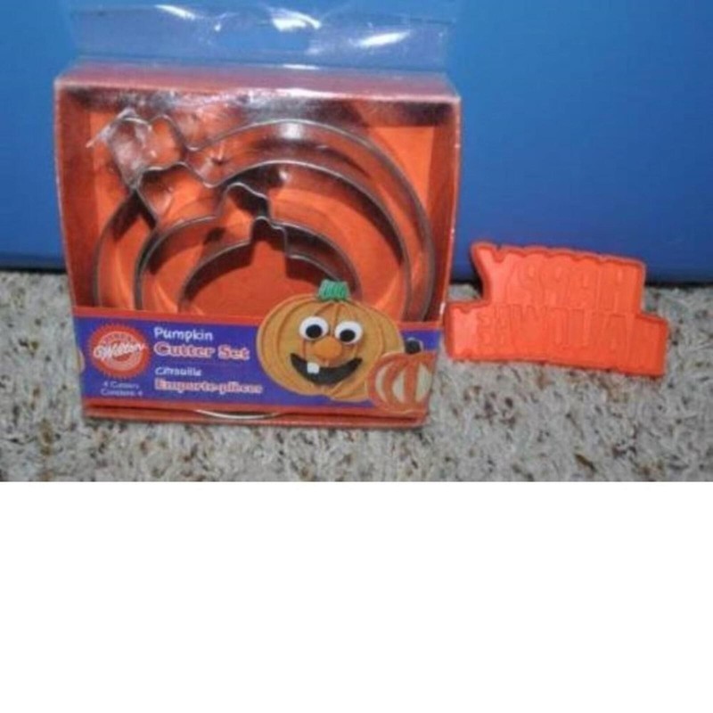 Halloween Pumpkin Cookie Cutters Happy Halloween & 5 Pc Wilton Metal Plastic