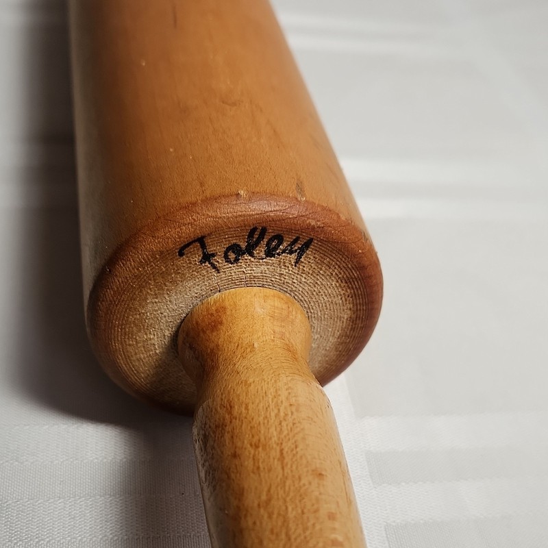 Vintage Foley Wood Plain Rolling Pin Brown With Handles Solid Pattern