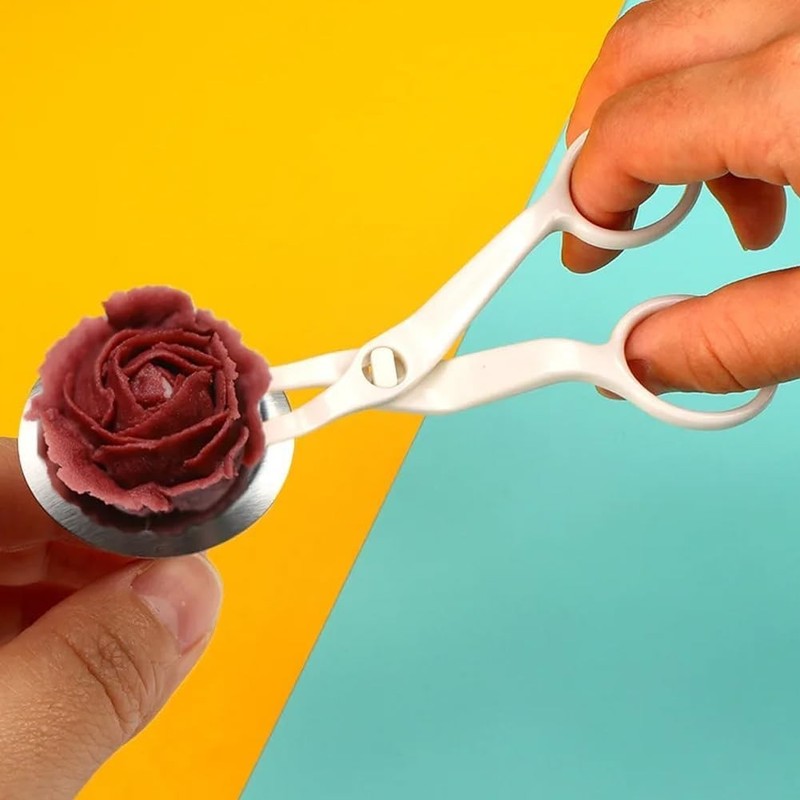 Thinslimer 4 Pack Cake Flower Decorating Set Flower Nail and Lifters Stainless gallery