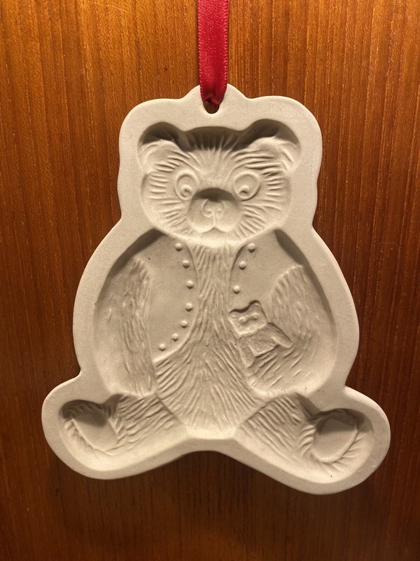 Brown Bag Cookie Mold Art Teddy Bear Stone Press 6” Mold 1984 Vintage gallery