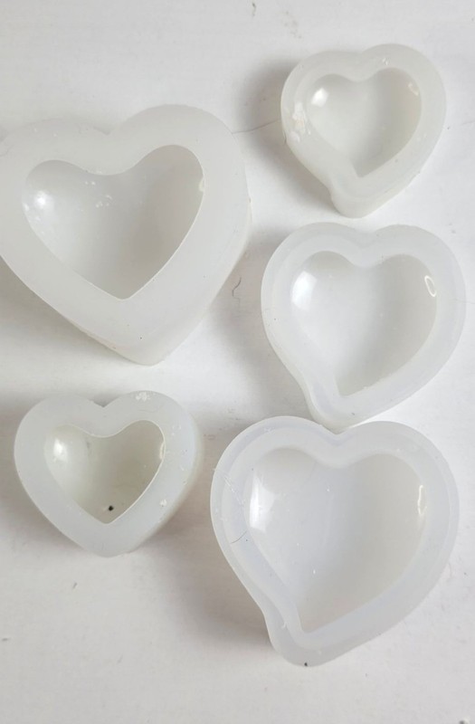 New. NiArt Valentine’s Day DIY Resin 3D Heart Shape Silicone Mold Set