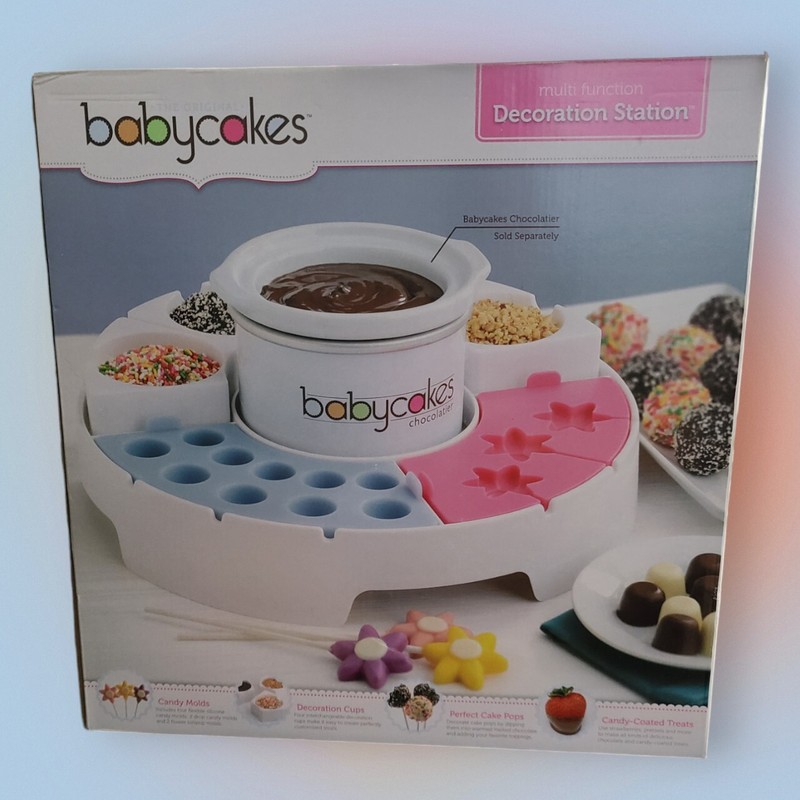 Babycakes Multi Function Decoration Station (New Unopened) gallery