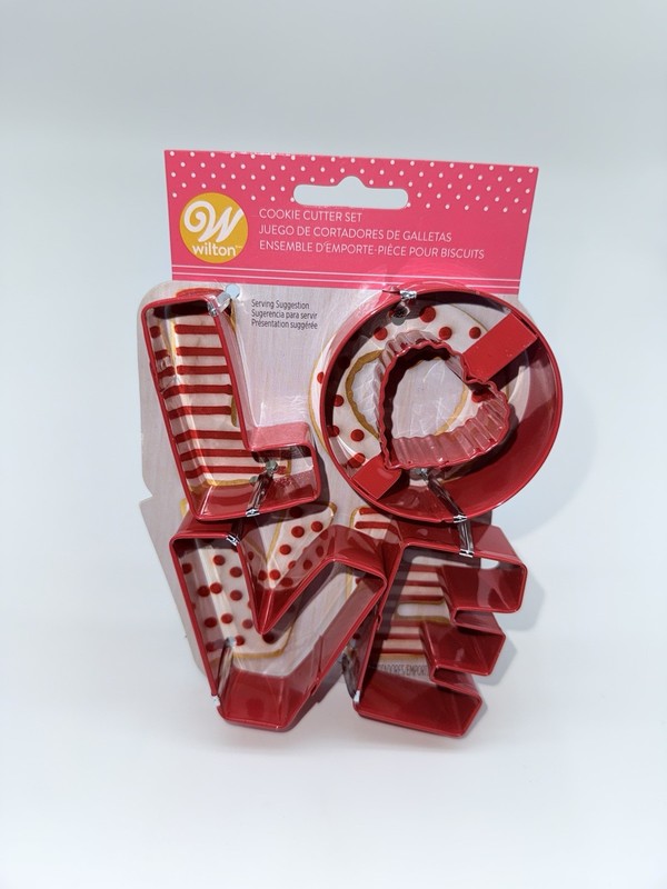 Wilton Cookie Cutter Set -LOVE – 4 Cutters NWT Valentine’s