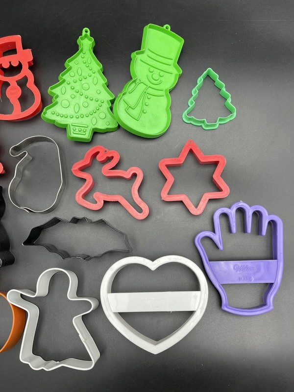 Lot of 14 Cookie Cutters Holiday Christmas Halloween Valentines Day gallery