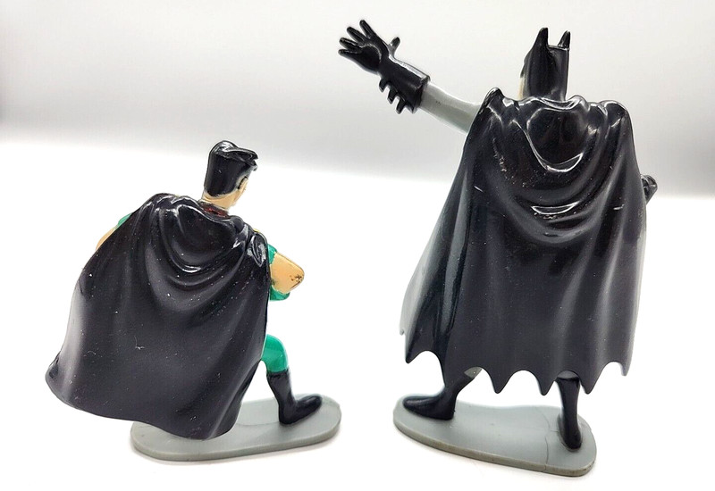 Batman & Robin Cake Toppers - Bakery Crafts - 1997 DC Comics gallery