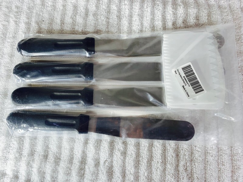 Dessert Tools - Cake Icing Spatula Set of 4 and Cake Smoother Scraper Set of 3  gallery