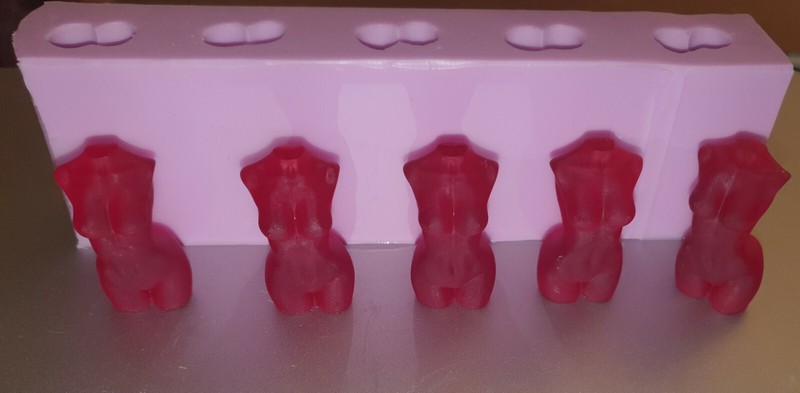 Multiple 5.1cm x 5 Female Women Torso Bust 3D Silicone Mold