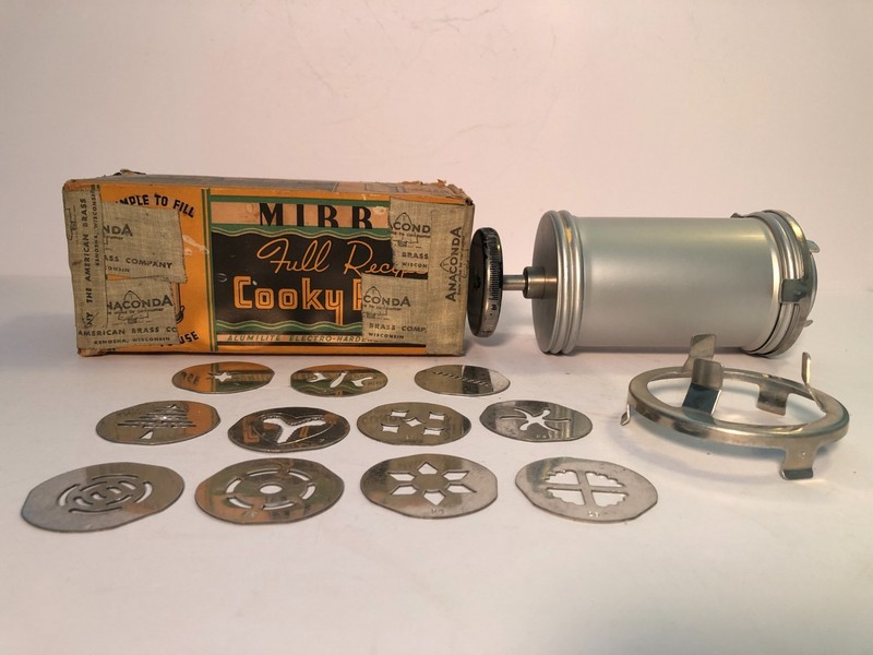 Vintage MIRRO full recipe Cooky (Cookie) Press Aluminum