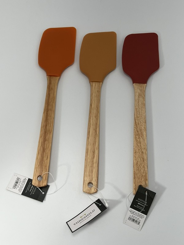 Set of 3 Threshold Kitchen Spatulas Giving Thanking, Welcome Fall, Thanksgiving gallery