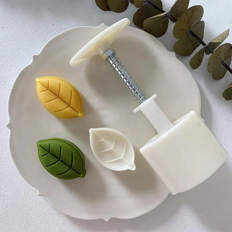 30g Mooncake Mold Cookie Cutter with Stamp Plunger Baking Tool gallery