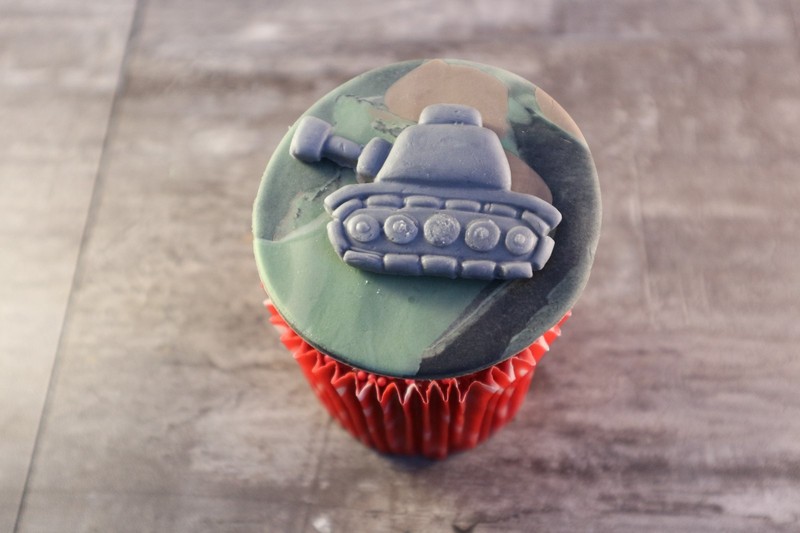 Army Cupcake Toppers Military Camouflage with Tank, Boots, Helmet and Grenade gallery