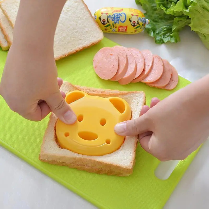 Sandwich Crust Cutter & Sealer Set - Cute Bear Rabbit Car Shapes - Bento Mold gallery