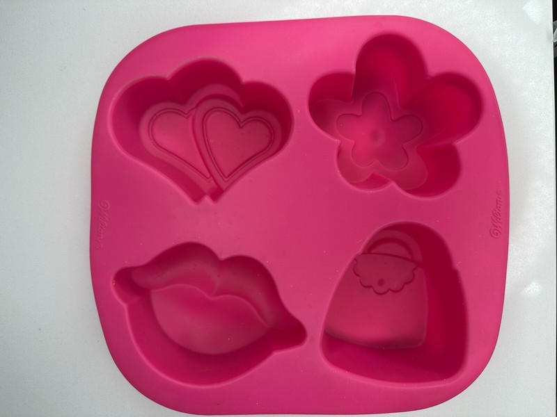 Wilson 4 Cavity Assorted Designs Pink Silicone Baking and Candy Mold Bakeware