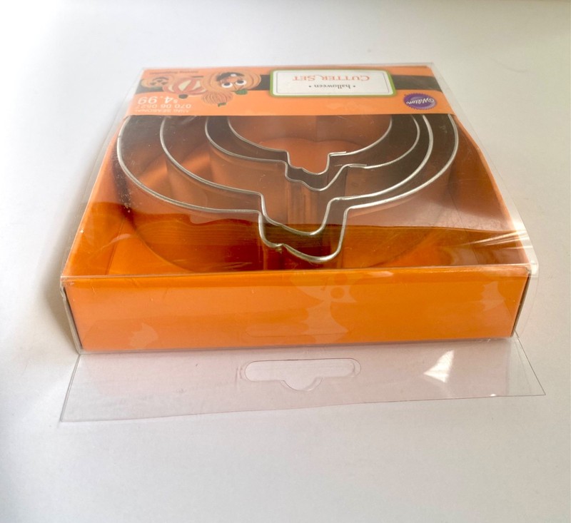 Pumpkin Cookie Cutters Set of 4 Wilton Metal Halloween Supplies New in Package gallery