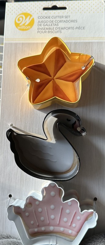 WILTON Cookie Cutter 3-Piece Set Metal Star, Swan, Crown