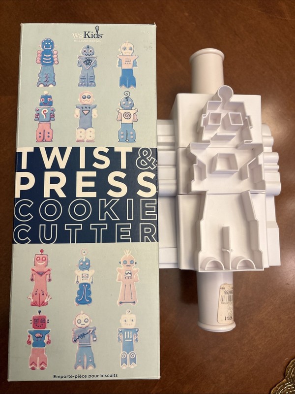 Williams-Sonoma Twist Press Cookie Cutter Robot Transformer 64 Custom Characters